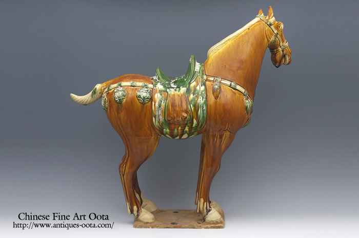 貴重 唐三彩 踏馬 紅木箱 時代物 送料込み250118 三彩