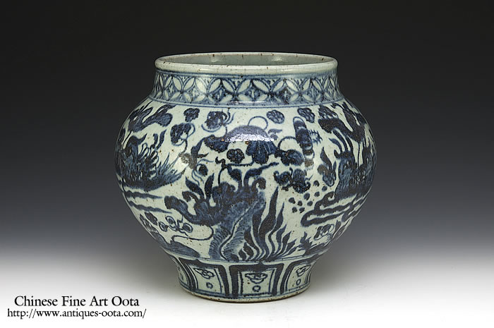 中国 染付釉裏紅 花卉魚藻文瓶　AN363 中国 染付釉裏紅 花卉魚藻文瓶AN363